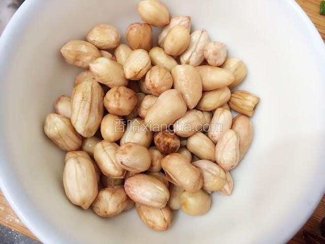 花生米用水泡两小时