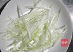 精酱肉丝的做法图解1
