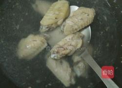 蒜鸡翅香的做法图解1