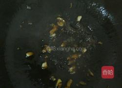 蒜鸡翅香的做法图解2