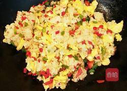 双椒蛋炒饭的做法图解7
