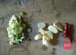 番茄炒馒头的做法图解3