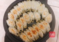 小白菜猪肉锅贴的做法图解9