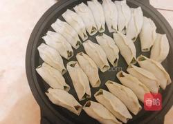 小白菜猪肉锅贴的做法图解8