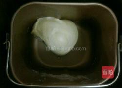 比萨面饼的做法图解3