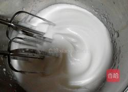 草莓淡奶油蛋糕卷的做法图解6