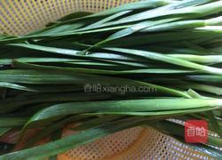 韭菜炒肉的做法图解1