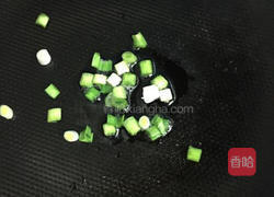 酱油炒面的做法图解3