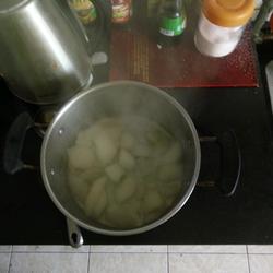 百合梨水汤的做法[图]