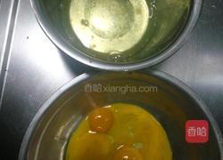 抹茶戚风蛋糕的做法图解2