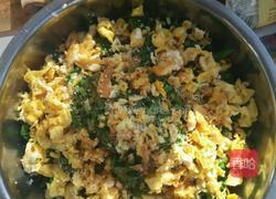 韭菜鸡蛋包子的做法图解4