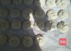 韭菜鸡蛋包子的做法图解7