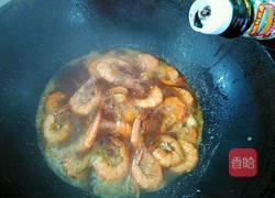 油爆河虾的做法图解7