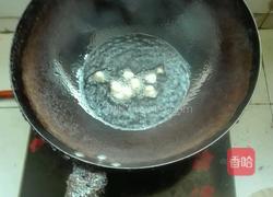 水煮酸菜大块鱼的做法图解6