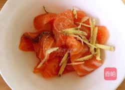 三文鱼片粥的做法图解2