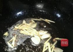 红烧肥肠的做法图解4