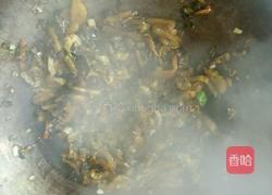 老坛酸菜面条的做法图解4