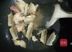 腊肉炒土豆的做法图解3