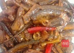 腊肉烧鳝鱼的做法图解5