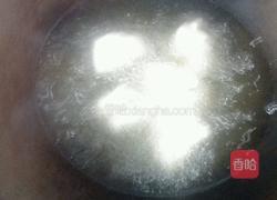 腊肉烧鳝鱼的做法图解2