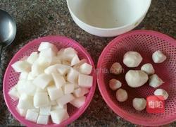 肉圆白萝卜汤的做法图解1