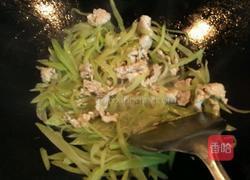 肉片炒莴笋的做法图解4