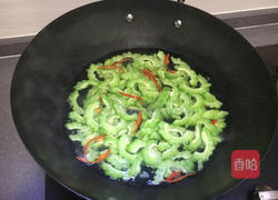 凉拌苦瓜的做法图解5