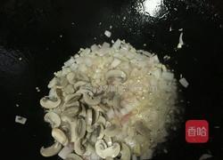 番茄蘑菇意面的做法图解4