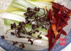 干煸小虾的做法图解3