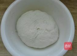 牛肉韭菜馅饼的做法图解3