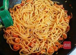 虾仁意面的做法图解9