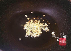 海螺三菇炒意面的做法图解3