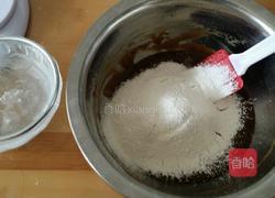 核桃枣泥小蛋糕的做法图解4