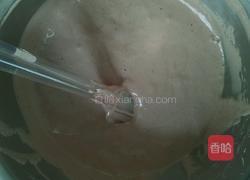 巧克力中空戚风蛋糕的做法图解8