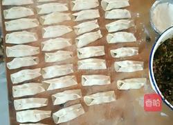 锅贴的做法图解5