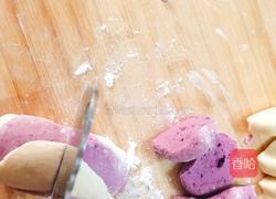 双色玫瑰花卷的做法图解7