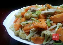 胡萝卜菜花炒肉片的做法图解8