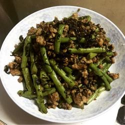 橄榄菜肉碎炒豆角的做法[图]