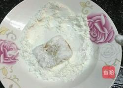 香煎巴沙鱼块的做法图解5