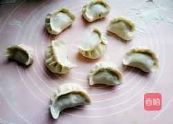 韭菜鸡蛋水煎包的做法图解6