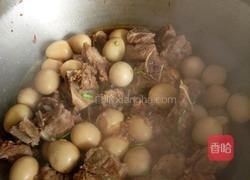 排骨鹌鹑蛋的做法图解6