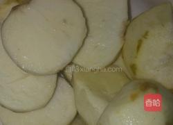 墨鱼干茨菇汤的做法图解2