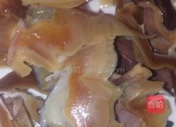 墨鱼干茨菇汤的做法图解4