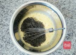 黑芝麻戚风蛋糕的做法图解6