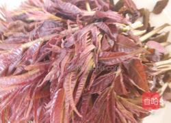 香椿芽拌豆腐的做法图解1