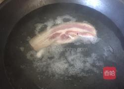 自创回锅肉 的做法图解1