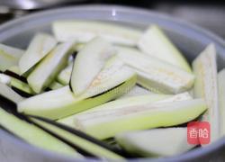 烧茄子的做法图解1