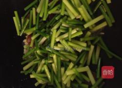 蒜苔炒腊肠的做法图解5