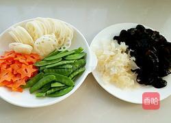 荷塘小炒的做法图解1