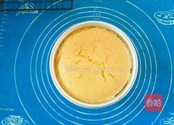 6寸戚风蛋糕(内含手脱)的做法图解17